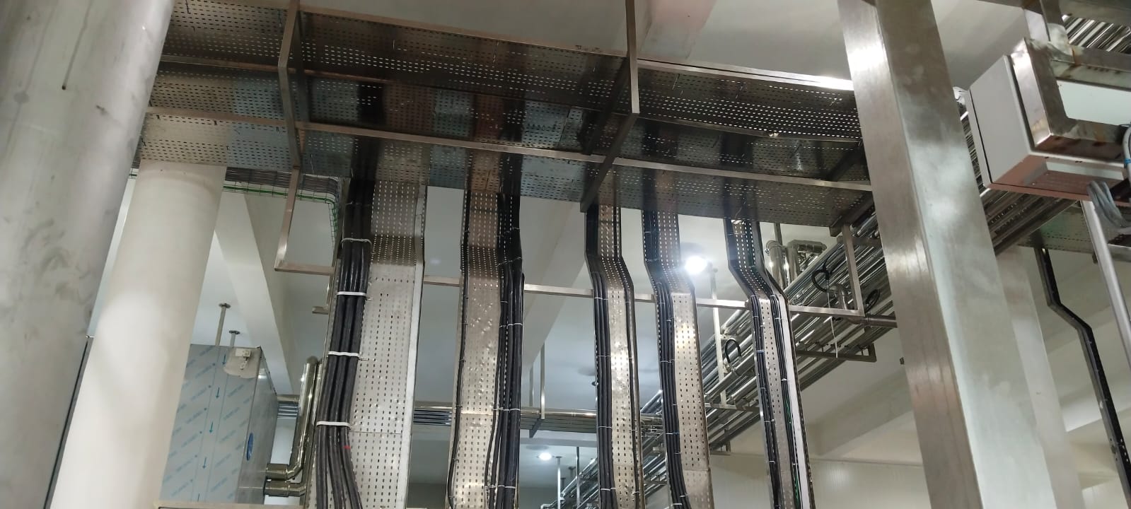 Industrial cable tray installation